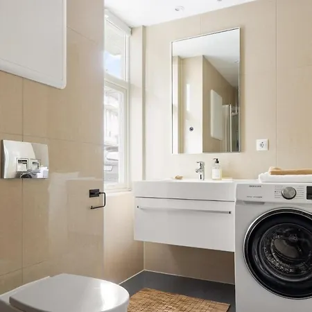 Sentral Leilighet, * Берген