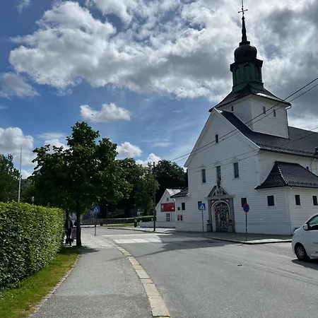 Apartment Sentral Leilighet,