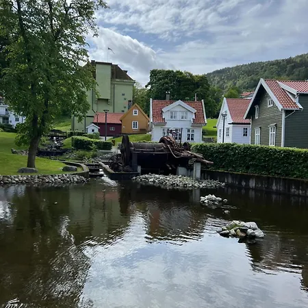 Sentral Leilighet, Lägenhet